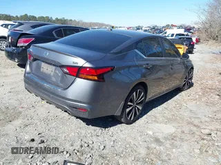 2021 Nissan Altima 2.5 SR with VIN 1N4BL4CV0MN354954, listed as a IAAI auction lot 41636670 with 89,239 mi miles. Bid and sale history available at carsss.com. Image 4.