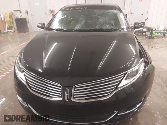 2015 Lincoln MKZ z VIN 3LN6L2J95FR620390, wystawiony jako IAAI lot #41586267 z przebiegiem 127 870 mil mil oraz . Historia ofert i sprzedaży dostępna na DreamBid. Obrazek 12.