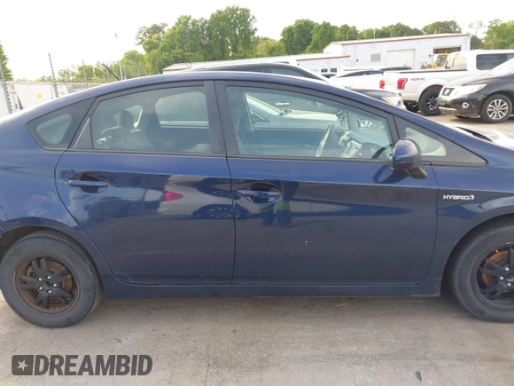 2015 Toyota Prius Four with VIN JTDKN3DU0F0479229, listed as a IAAI auction lot 42063782 with 203,501 mi miles and . Bid and sale history available at DreamBid. Image 13.