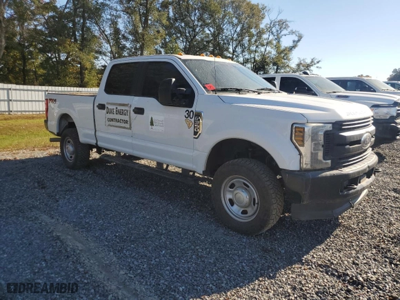 2019 Ford Super Duty F-350 SRW XL with VIN 1FT8W3B63KEE26212, listed as a Copart auction lot 74526494 with NaN miles and Salvage Title. Bid and sale history available at carsss.com. Image 4.