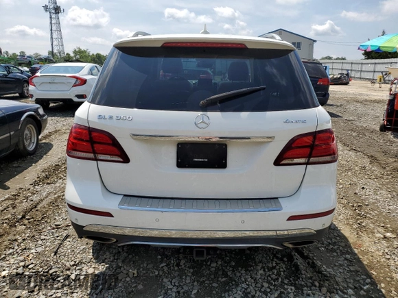 2017 Mercedes-Benz GLE 350 z VIN 4JGDA5HB0HA895119, wystawiony jako Copart lot #64004675 z przebiegiem 102 142 mil mil oraz Szkoda całkowita • Salvage title. Historia ofert i sprzedaży dostępna na DreamBid. Obrazek 6.