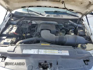 1999 Ford F-250 с VIN 1FTRX27L8XKA26097, выставлен на аукционе Copart как лот 43270015 с пробегом 201 792 миль миль и Списание • Salvage title. История ставок и продаж доступна на DreamBid. Изображение 11.
