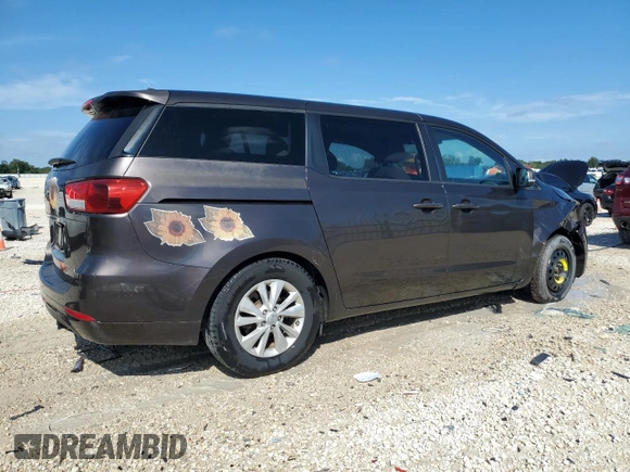 2017 Kia Sedona LX with VIN KNDMB5C13H6220108, listed as a Copart auction lot 72136674 with 72,426 mi miles and Salvage Title. Bid and sale history available at carsss.com. Image 3.