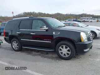 2007 Cadillac Escalade z VIN 1GYFK63837R424460, wystawiony jako IAAI lot #41859862 z przebiegiem 138 690 mil mil oraz . Historia ofert i sprzedaży dostępna na DreamBid. Obrazek 13.