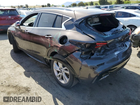 2018 Infiniti QX30 ESSENTIAL with VIN SJKCH5CP2JA045039, listed as a Copart auction lot 52926694 with 40,618 mi miles. Bid and sale history available at carsss.com. Image 2.
