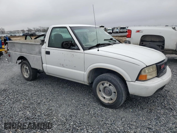 2001 GMC Sonoma SL with VIN 1GTCS145418107204, listed as a Copart auction lot 42218135 with 187,009 mi miles and Clean Title. Bid and sale history available at carsss.com. Image 4.