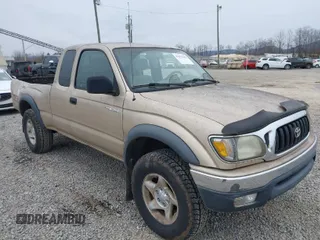 2004 Toyota Tacoma with VIN 5TEWN72N64Z406948, listed as a IAAI auction lot 41353242 with 217,905 mi miles and . Bid and sale history available at DreamBid. Image 1.