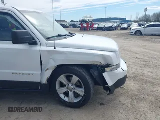 2014 Jeep Patriot Sport with VIN 1C4NJRBB5ED778512, listed as a IAAI auction lot 42172300 with 118,934 mi miles and . Bid and sale history available at carsss.com. Image 6.