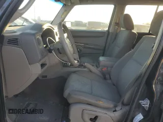 2010 Jeep Commander Sport с VIN 1J4RH4GK9AC108108, выставлен на аукционе Copart как лот 87322074 с пробегом 196 938 миль миль и Списание • Salvage title. История ставок и продаж доступна на DreamBid. Изображение 7.
