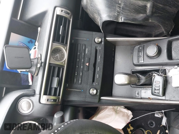 2016 Lexus IS 200t с VIN JTHBA1D24G5018116, выставлен на аукционе IAAI как лот 42425876 с пробегом 152 335 миль миль и . История ставок и продаж доступна на DreamBid. Изображение 11.