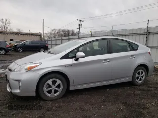 2013 Toyota Prius One z VIN JTDKN3DU2D5595936, wystawiony jako Copart lot #53275525 z przebiegiem 61 944 mil mil oraz Czysty tytuł • Clean title. Historia ofert i sprzedaży dostępna na DreamBid. Obrazek 1.