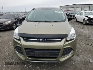 2013 Ford Escape SE with VIN 1FMCU0GX2DUC45476, listed as a Copart auction lot 51909325 with 91,185 mi miles and Salvage title. Bid and sale history available at DreamBid. Image 5.