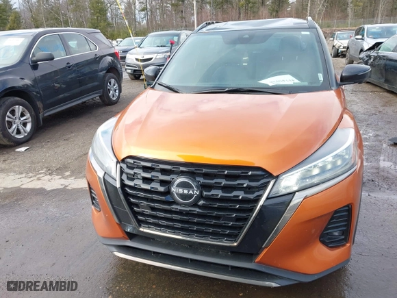 2022 Nissan Kicks SR with VIN 3N1CP5DV8NL497405, listed as a IAAI auction lot 41745038 with 79,733 mi miles. Bid and sale history available at carsss.com. Image 12.
