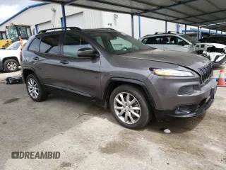 2018 Jeep Cherokee Latitude Tech Connect с VIN 1C4PJLCB2JD615363, выставлен на аукционе Copart как лот 54364595 с пробегом 106 064 миль миль и Списание • Salvage title. История ставок и продаж доступна на DreamBid. Изображение 4.