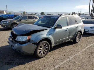 2013 Subaru Forester 2.5X Premium with VIN JF2SHADC1DH407068, listed as a Copart auction lot 52124975 with 134,508 mi miles and Salvage Title. Bid and sale history available at carsss.com. Image 1.