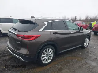 2019 Infiniti QX50 Luxe with VIN 3PCAJ5M32KF118638, listed as a IAAI auction lot 42019300 with 89,568 mi miles and . Bid and sale history available at DreamBid. Image 4.