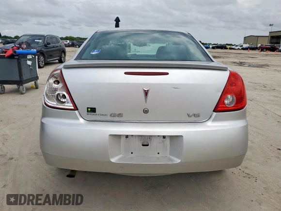 2009 Pontiac G6 1SA z VIN 1G2ZG57N394176715, wystawiony jako Copart lot #58756565 z przebiegiem 137 416 mil mil oraz Czysty tytuł • Clean title. Historia ofert i sprzedaży dostępna na DreamBid. Obrazek 6.