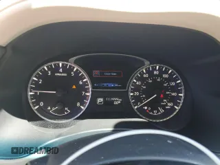 2015 Infiniti QX60 with VIN 5N1AL0MM5FC511828, listed as a Copart auction lot 64392735 with 111,444 mi miles and Salvage title. Bid and sale history available at DreamBid. Image 9.
