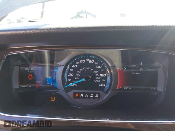 2017 Ford Taurus Limited with VIN 1FAHP2F86HG120952, listed as a IAAI auction lot 42030229 with 70,508 mi miles and . Bid and sale history available at DreamBid. Image 7.
