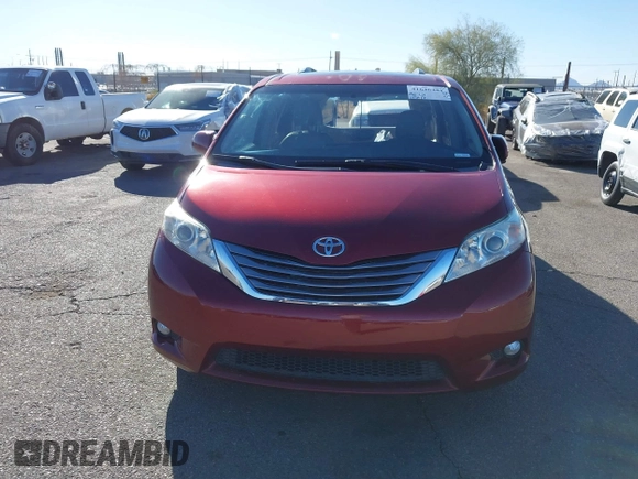 2015 Toyota Sienna XLE with VIN 5TDYK3DCXFS621190, listed as a IAAI auction lot 41646481 with 173,817 mi miles. Bid and sale history available at carsss.com. Image 12.