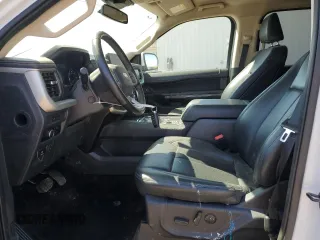 2023 Ford Expedition Max XLT with VIN 1FMJK1J83PEA13732, listed as a Copart auction lot 52970035 with 34,123 mi miles and Salvage title. Bid and sale history available at DreamBid. Image 7.