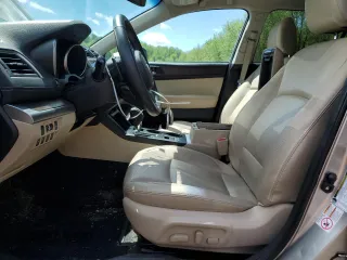 2018 Subaru Outback Limited with VIN 4S4BSANC6J3279669, listed as a Copart auction lot 55331095 with 76,741 mi miles and Salvage Title. Bid and sale history available at DreamBid. Image 7.