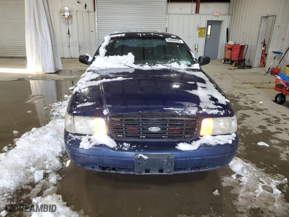 2006 Ford Police Interceptor with VIN 2FAFP71W06X148750, listed as a Copart auction lot 44696055 with 170,288 mi miles and Salvage Title. Bid and sale history available at carsss.com. Image 5.