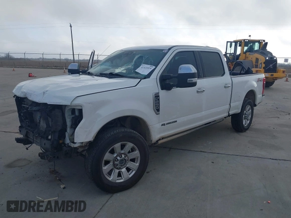 2021 Ford F-250 XL with VIN 1FT7W2BT4MEC60622, listed as a IAAI auction lot 41523519 with 116,037 mi miles and . Bid and sale history available at DreamBid. Image 2.