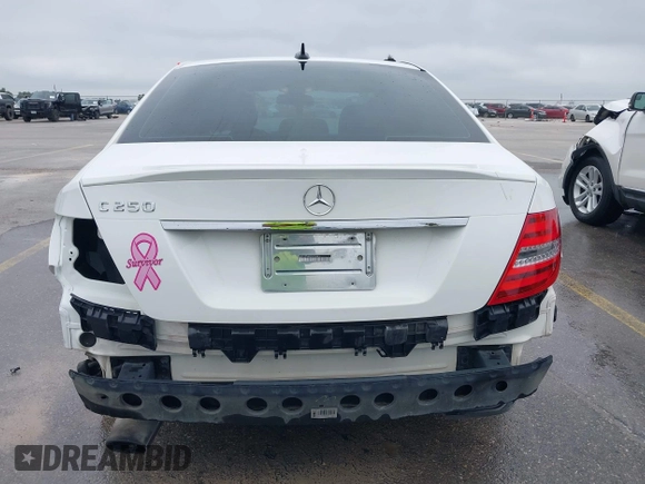 2014 Mercedes-Benz C 250 Sport с VIN WDDGF4HB0EA958816, выставлен на аукционе IAAI как лот 42150390 с пробегом 89 358 миль миль и . История ставок и продаж доступна на DreamBid. Изображение 6.