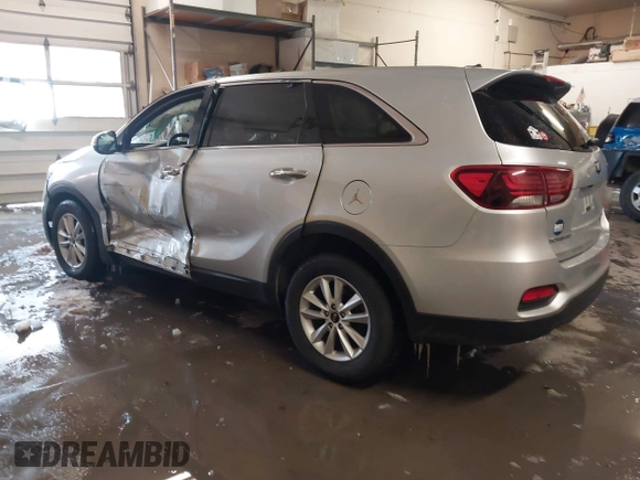2020 Kia Sorento LX V6 with VIN 5XYPGDA53LG647938, listed as a IAAI auction lot 41541659 with 75,161 mi miles. Bid and sale history available at carsss.com. Image 3.