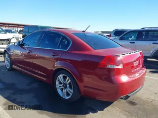 2009 Pontiac G8 with VIN 6G2ER57749L181327, listed as a IAAI auction lot 40772434 with 251,047 mi miles. Bid and sale history available at carsss.com. Image 3.
