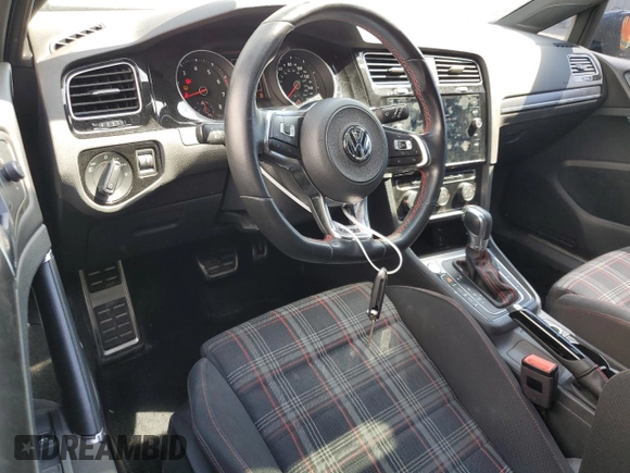 2018 Volkswagen GTI S с VIN 3VW447AU8JM265163, выставлен на аукционе Copart как лот 57427285 с пробегом 89 059 миль миль и Списание • Salvage title. История ставок и продаж доступна на DreamBid. Изображение 8.
