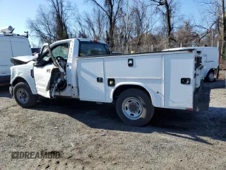 2017 Ford F-250 XL z VIN 1FTBF2A60HEC94844, wystawiony jako Copart lot #47360805 z przebiegiem 116 648 mil mil oraz Szkoda całkowita • Salvage title. Historia ofert i sprzedaży dostępna na DreamBid. Obrazek 2.