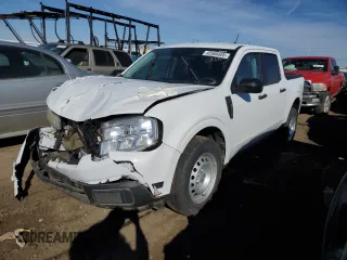 2024 Ford Maverick XL z VIN 3FTTW8A35RRB37225, wystawiony jako Copart lot #45566605 z przebiegiem 4698 mil mil oraz Szkody całkowita. Historia ofert i sprzedaży dostępna na DreamBid. Obrazek 1.