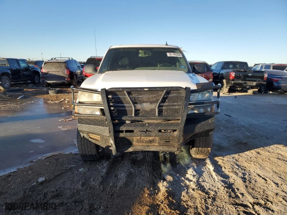 2007 Chevrolet Silverado 2500HD Classic LT3 with VIN 1GCHK23D57F171387, listed as a Copart auction lot 38148284 with 199,822 mi miles and Clean Title. Bid and sale history available at carsss.com. Image 5.