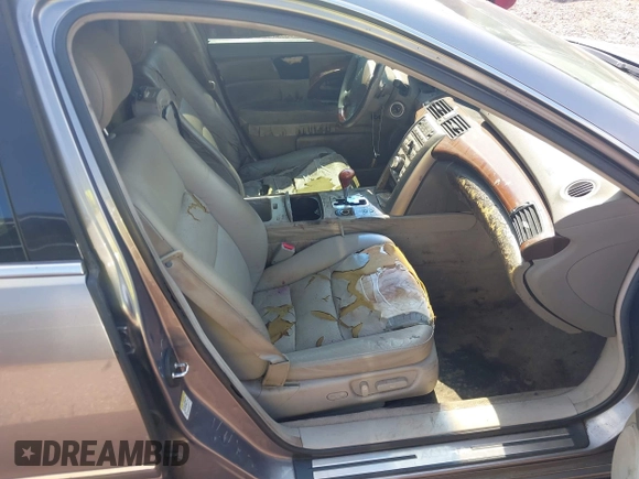 2006 Acura RL with VIN JH4KB16536C010572, listed as a IAAI auction lot 42562533 with 351,065 mi miles and . Bid and sale history available at DreamBid. Image 5.