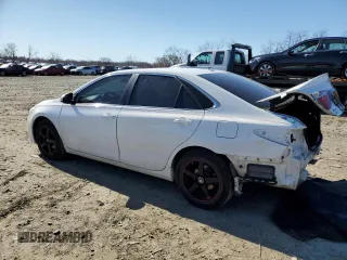 2016 Toyota Camry XLE with VIN 4T1BF1FK8GU563754, listed as a Copart auction lot 48964615 with 121,473 mi miles and Salvage Title. Bid and sale history available at DreamBid. Image 2.