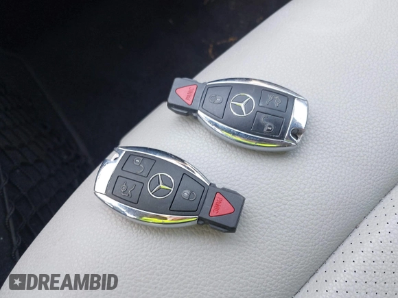 2011 Mercedes-Benz E 350 Luxury with VIN WDDHF5GB6BA406003, listed as a IAAI auction lot 42050414 with 90,467 mi miles and . Bid and sale history available at DreamBid. Image 11.
