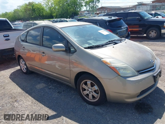 2006 Toyota Prius with VIN JTDKB20U667543726, listed as a IAAI auction lot 42101090 with 196,358 mi miles. Bid and sale history available at carsss.com. Image 1.