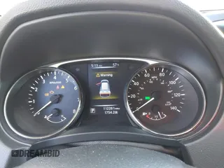 2016 Nissan Rogue S with VIN JN8AT2MV5GW143387, listed as a IAAI auction lot 41587721 with 112,281 mi miles. Bid and sale history available at carsss.com. Image 7.