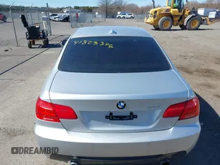 2013 BMW 3 Series 335i xDrive with VIN WBAKF9C56DE860199, listed as a IAAI auction lot 41823376 with Not provided miles and . Bid and sale history available at DreamBid. Image 16.