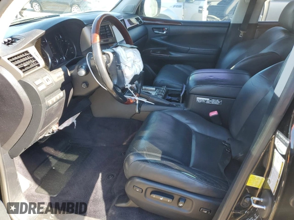 2015 Lexus LX 570 with VIN JTJHY7AX5F4173513, listed as a Copart auction lot 87815355 with 141,915 mi miles and Salvage Title. Bid and sale history available at DreamBid. Image 7.