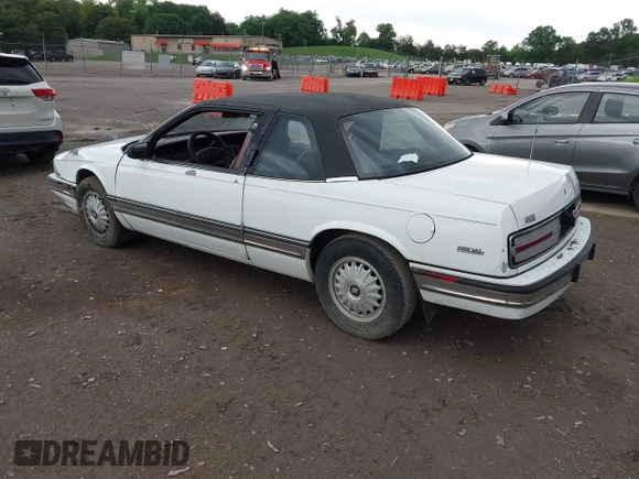 1993 Buick Regal with VIN 2G4WD14L8P1418759, listed as a IAAI auction lot 42232352 with 50,564 mi miles and . Bid and sale history available at DreamBid. Image 3.