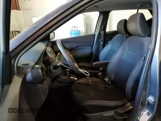 2019 Nissan Kicks SR z VIN 3N1CP5CU7KL540250, wystawiony jako Copart lot #81502724 z przebiegiem 89 693 mil mil oraz Szkoda całkowita • Salvage title. Historia ofert i sprzedaży dostępna na DreamBid. Obrazek 7.