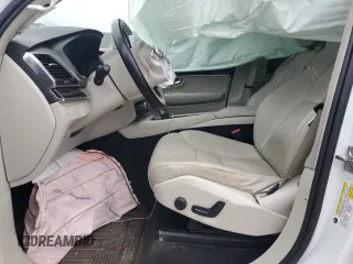 2017 Volvo XC90 Momentum with VIN YV4A22PK5H1132580, listed as a Copart auction lot 45276535 with Not Provided miles and Salvage Title. Bid and sale history available at carsss.com. Image 7.