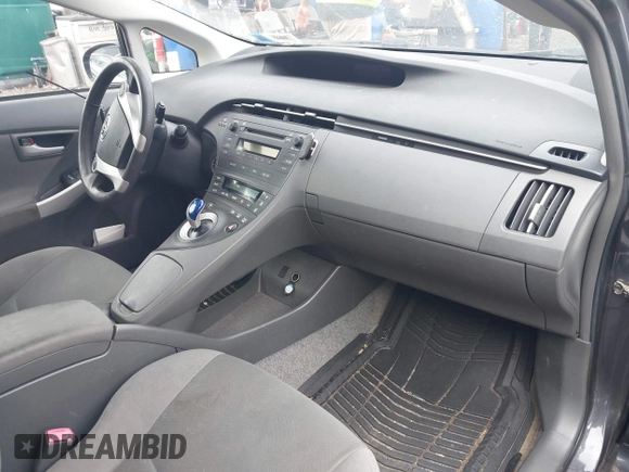 2011 Toyota Prius I with VIN JTDKN3DU2B1473193, listed as a IAAI auction lot 42064975 with 212,833 mi miles and . Bid and sale history available at DreamBid. Image 5.