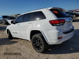 2022 Jeep Grand Cherokee WK Laredo X with VIN 1C4RJEAG5NC127233, listed as a Copart auction lot 84218524 with 0 mi miles and Salvage Title. Bid and sale history available at carsss.com. Image 2.