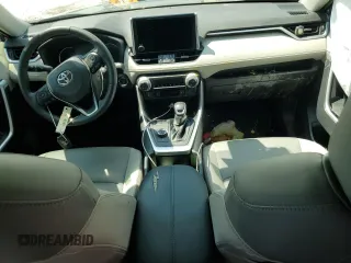 2023 Toyota RAV4 Hybrid XLE Premium z VIN JTMB6RFV2PD105642, wystawiony jako Copart lot #50714615 z przebiegiem Nie podano mil oraz Szkoda całkowita • Salvage title. Historia ofert i sprzedaży dostępna na DreamBid. Obrazek 8.