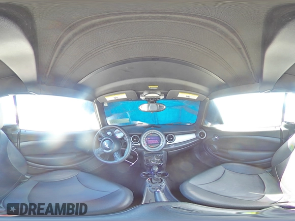 2015 MINI Convertible с VIN WMWZN3C57FT862587, выставлен на аукционе Copart как лот 46977995 с пробегом 79 587 миль миль и Списание • Salvage title. История ставок и продаж доступна на DreamBid. Изображение 14.