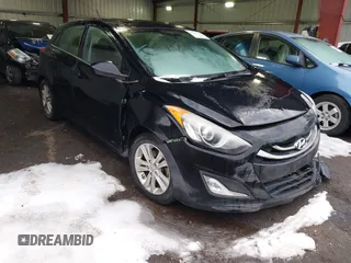 2014 Hyundai Elantra GT with VIN KMHD35LH5EU171863, listed as a IAAI auction lot 41299174 with 89,090 mi miles. Bid and sale history available at carsss.com. Image 1.